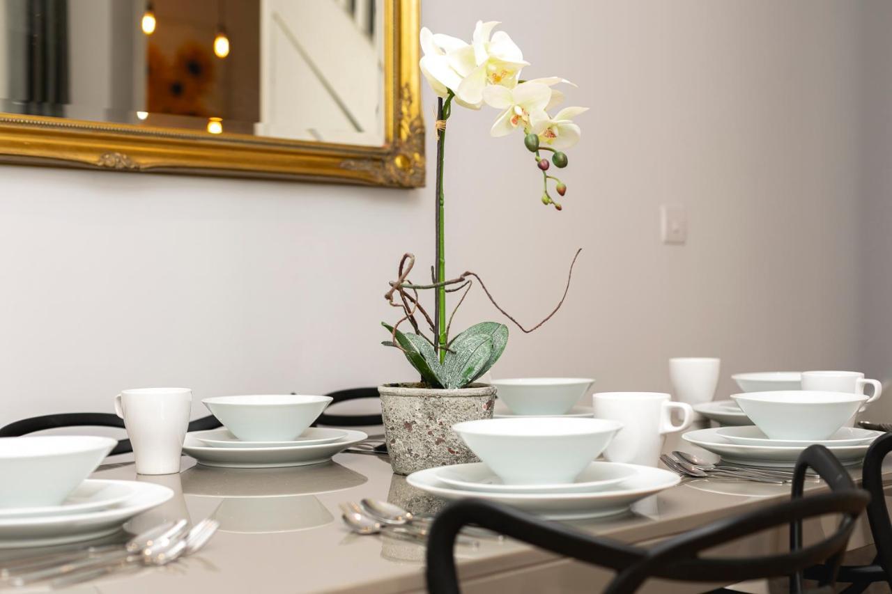 Penthousestays Notting Hill - Spacious 3 Bedroom King Bed Apartment - Near Portobello Road & Kensington High Street Londres Exterior foto