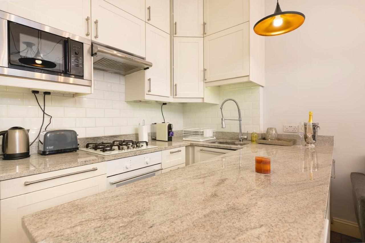 Penthousestays Notting Hill - Spacious 3 Bedroom King Bed Apartment - Near Portobello Road & Kensington High Street Londres Exterior foto