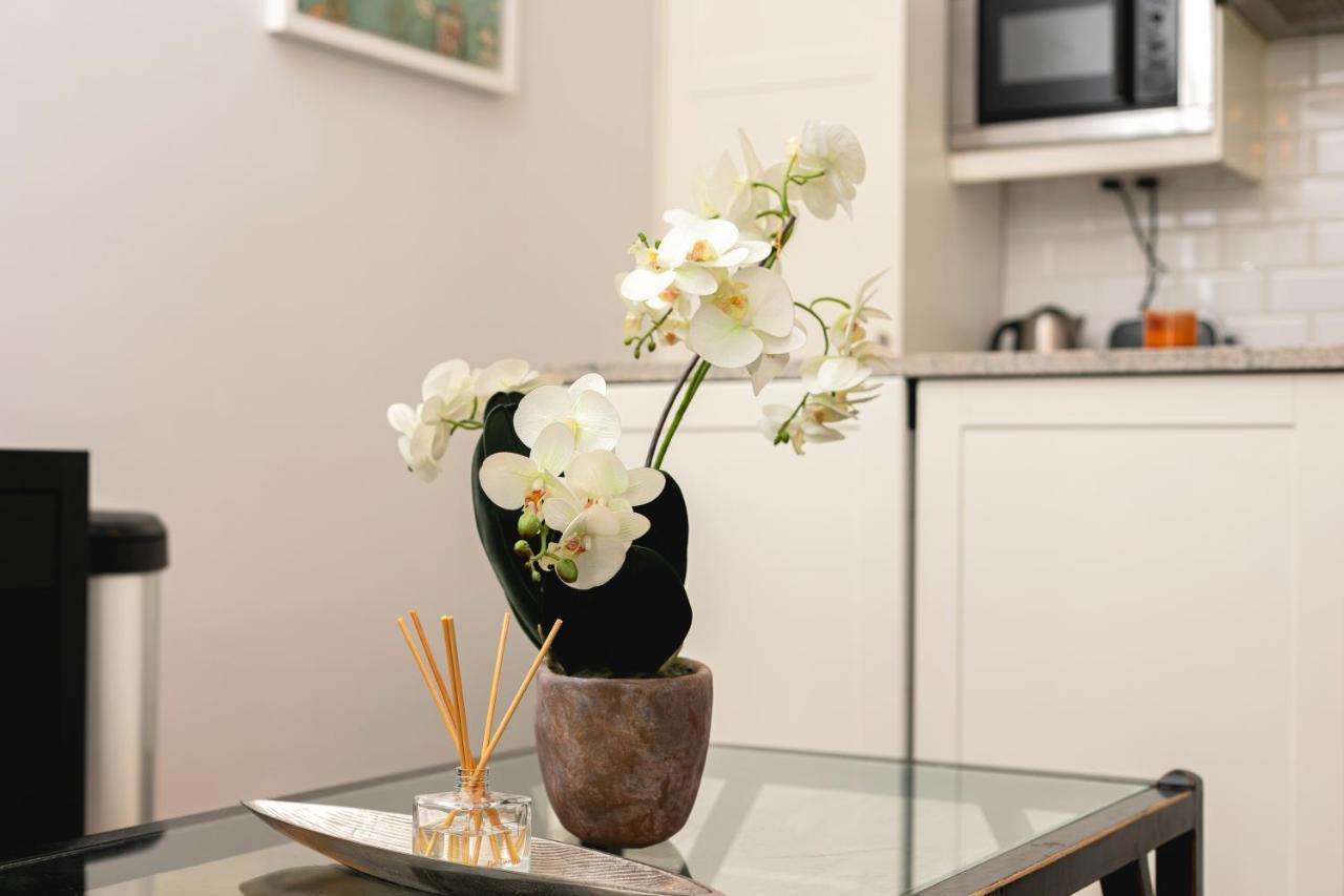 Penthousestays Notting Hill - Spacious 3 Bedroom King Bed Apartment - Near Portobello Road & Kensington High Street Londres Exterior foto